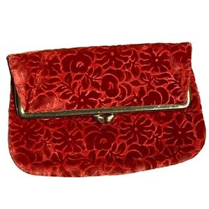 Bond Street Original Vintage Red Velvet Clutch Twist Snap Top Closure Purse
